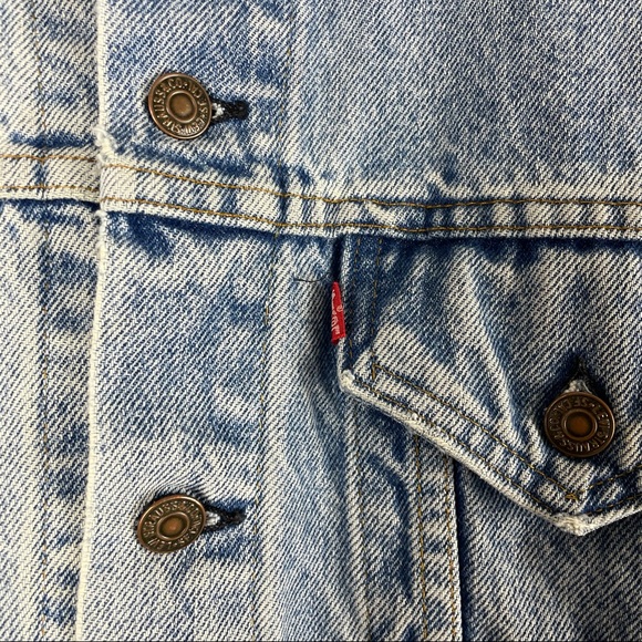 Levi's Denim Trucker Jacket - Picture 4 of 8